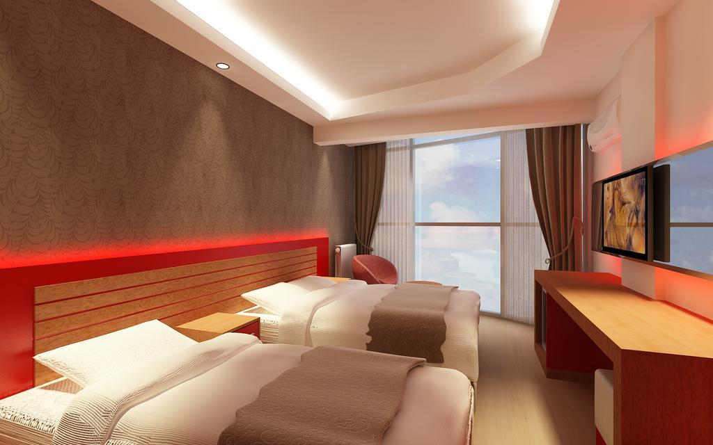 Anil Hotel Бергама Стая снимка